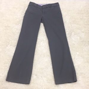 Old Navy Gray Stretch  Pants, Size 6 Reg 🖤
